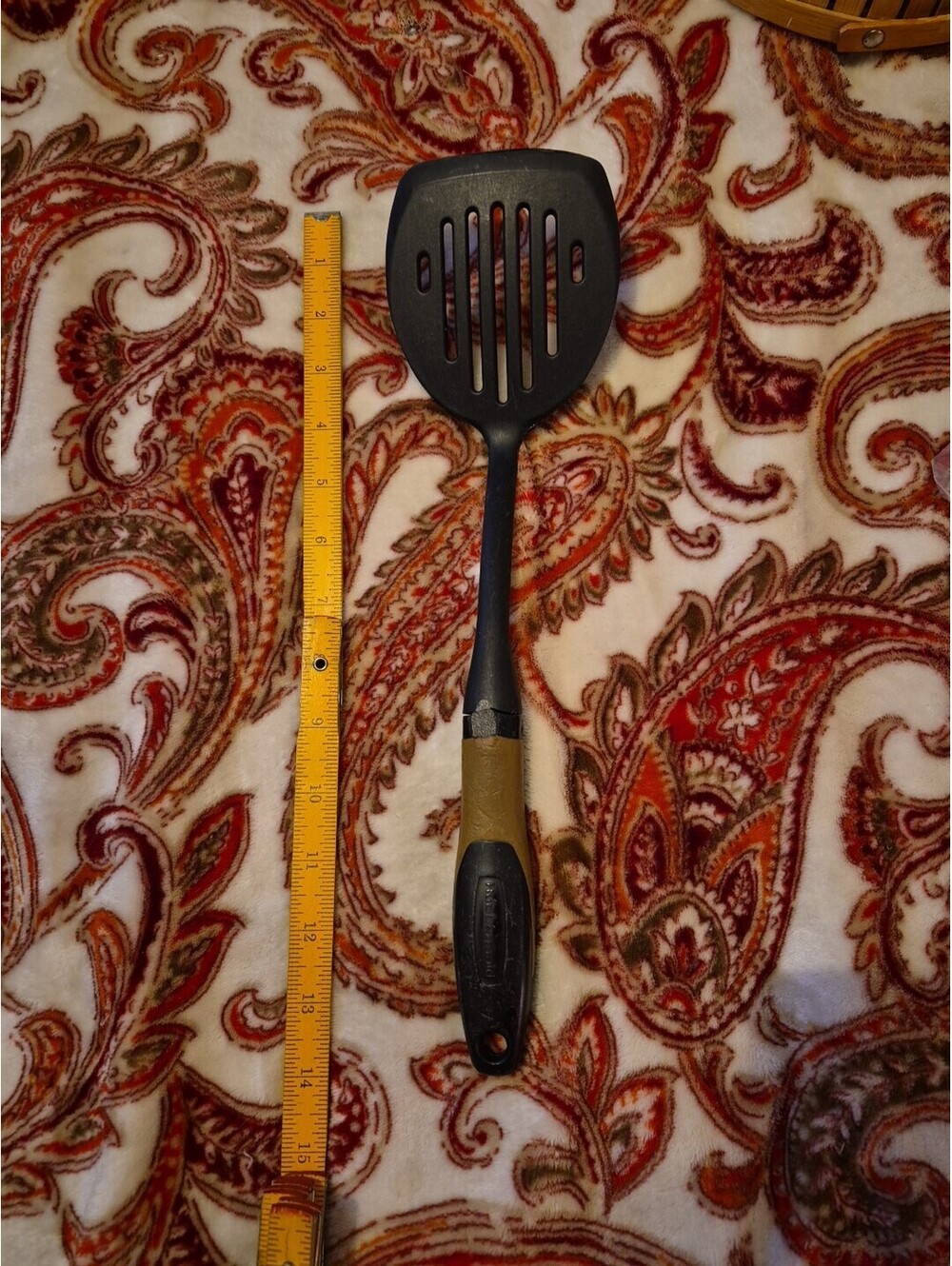 Vintage RARE Rubbermaid Slotted Spatula Turner Flipper   14” Visible Wear & Tear